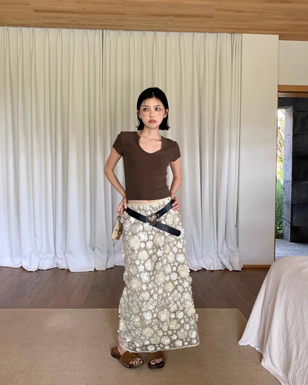 フラワーモチーフスカート