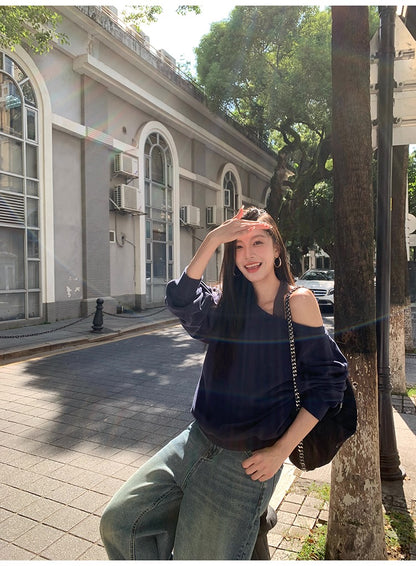 オフショルスウェット