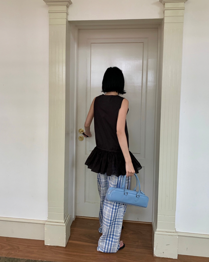 Ｖネックフリルミニワンピース