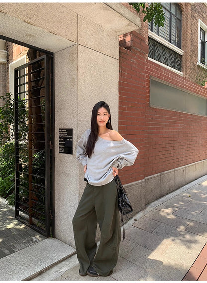 オフショルスウェット