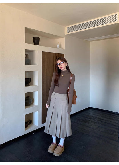 タックプリーツスカート