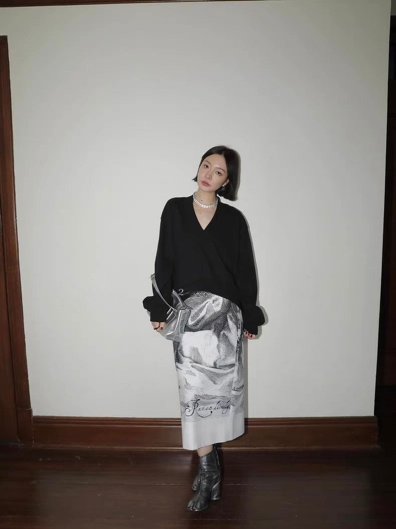 2タイプネック ギャザースリーブスウェット