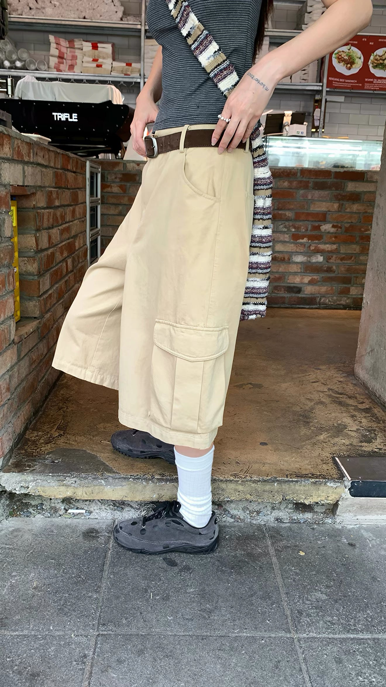 カーゴハーフパンツ