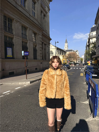 バンビモチーフショートフェイクファーコート