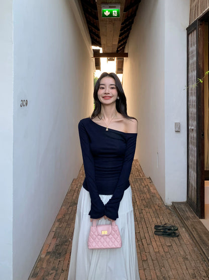 フレアスリーブオフショルトップス