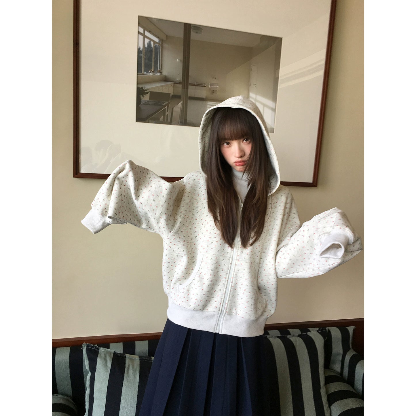 フラワースウェットパーカー