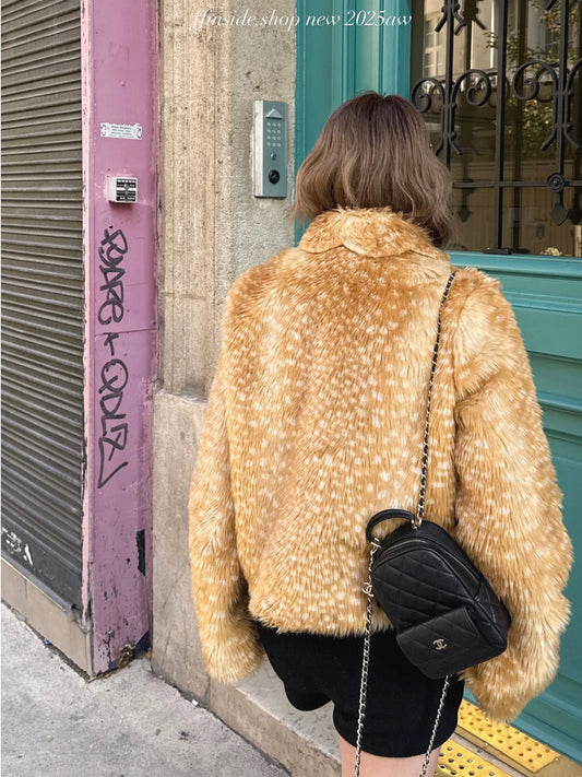 バンビモチーフショートフェイクファーコート